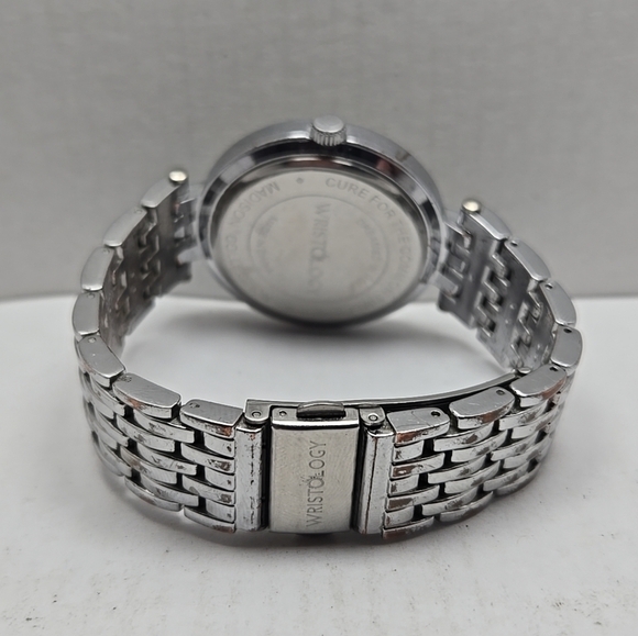Womens Wristology Silver Tone Crystals Rhinestone Bling Quartz Watch New Battery - Picture 7 of 10